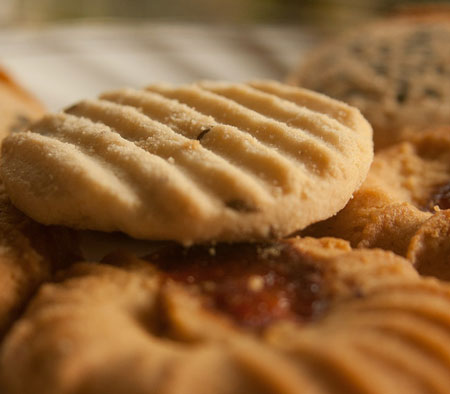 freshly baked snack cookies