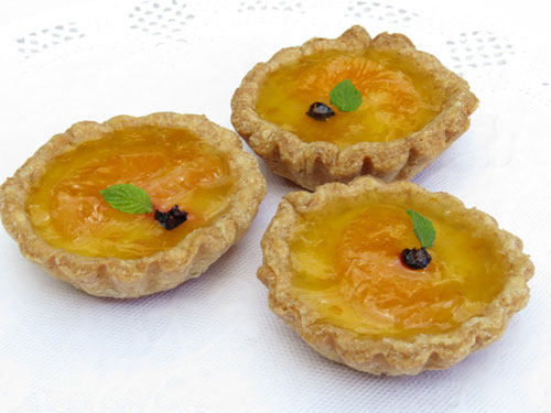 miniature custard tarts